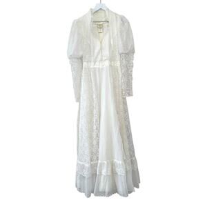 Vintage 1970s Gunne Sax White Lace Prairie Wedding Dress Size Medium